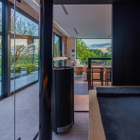 Holiday Home L'O Reine - With Luxury Wellness Sint-Pieters-Leeuw Exterior foto